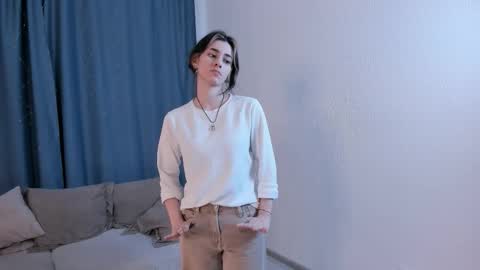 Snapshot of ingachaudoin chatting on February 2026 12:01:01 PM Saya online show from February 2026 12:01:01 PM