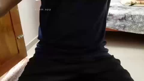 Inglorious Hairy Uncut online show from October 2025 11:08:02 AM