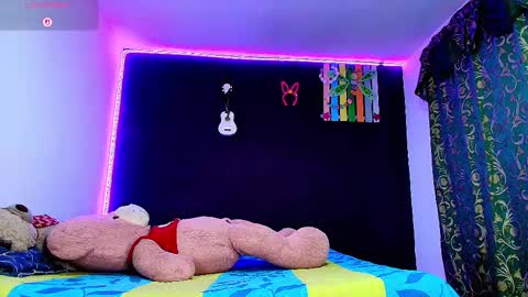 Ingrid Zese online show from March 2026 06:58:01 PM