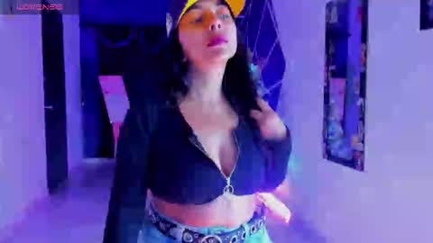 demon online show from December 2025 11:44:01 PM