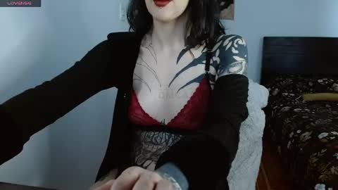 Snapshot of inked_val chatting on May 2026 04:39:01 PM Valerie online show from May 2026 04:39:01 PM