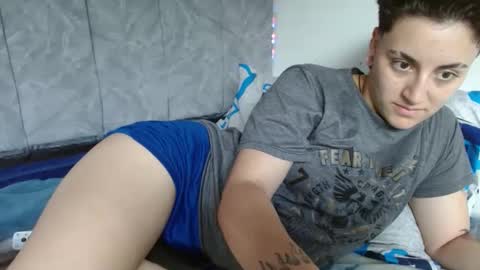 lyan onlyfans n linda online show from September 2025 04:43:02 PM