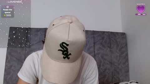 lyan onlyfans n linda online show from October 2025 05:21:01 PM