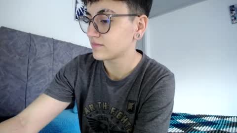 lyan onlyfans n linda online show from March 2026 08:09:01 PM