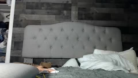 Snapshot of inmybackyard chatting on November 2025 08:10:01 PM InMyBackyard online show from November 2025 08:10:01 PM