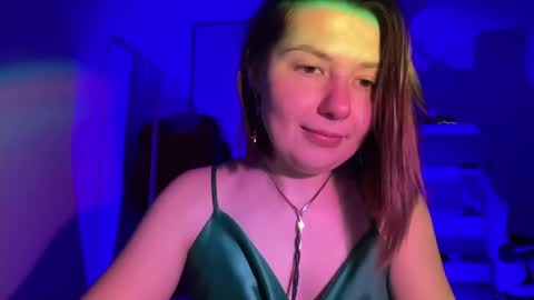 Snapshot of inner__light chatting on April 2026 06:10:01 PM inner__light online show from April 2026 06:10:01 PM