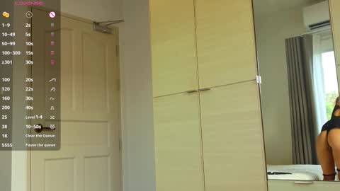 Snapshot of innnerlight chatting on February 2026 12:05:02 AM Mila Reef online show from February 2026 12:05:02 AM