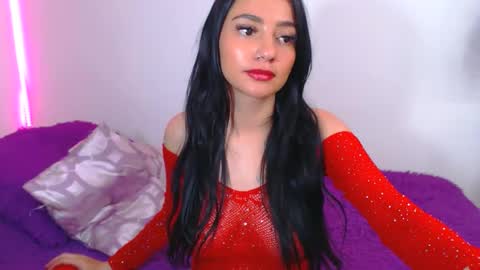 Abril online show from March 2026 05:02:01 AM