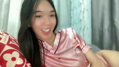 Snapshot of innocent_reign69 chatting on May 2026 11:49:01 AM Reign online show from May 2026 11:49:01 AM