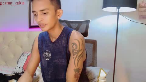 Snapshot of innocent_twinkxx chatting on December 2024 08:36:02 PM calvin online show from December 2024 08:36:02 PM