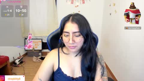 Luna        online show from February 2026 05:16:02 PM