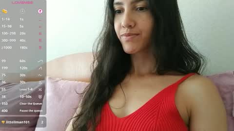 Laroa online show from January 2026 07:19:02 PM