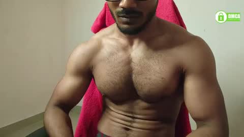 Snapshot of insanestud_miles chatting on January 2025 05:42:02 PM Miles online show from January 2025 05:42:02 PM