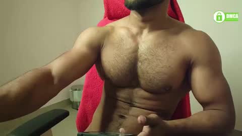 Snapshot of insanestud_miles chatting on February 2025 06:04:01 PM Miles online show from February 2025 06:04:01 PM