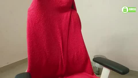 Snapshot of insanestud_miles chatting on February 2025 04:23:01 AM Miles online show from February 2025 04:23:01 AM