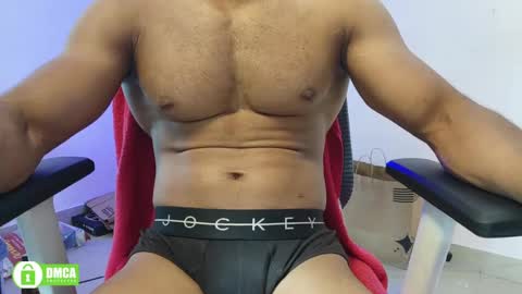 Snapshot of insanestud_miles chatting on September 2025 09:01:01 AM Miles online show from September 2025 09:01:01 AM