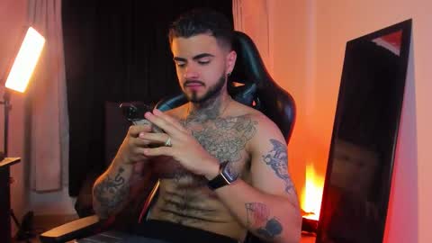 Brayan Chavez online show from December 2025 01:44:02 AM