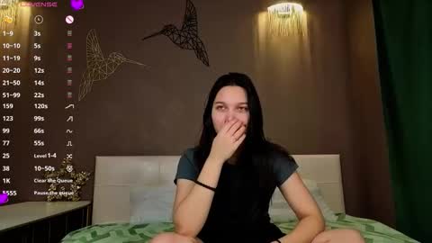 Snapshot of instashorts chatting on January 2026 05:13:02 AM Yennefer online show from January 2026 05:13:02 AM