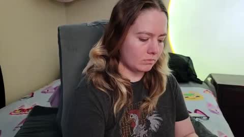 Faye online show from April 2026 09:11:02 AM