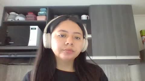 Iris 3 online show from November 2025 01:32:01 PM