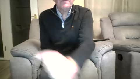 inthemood63 online show from October 2025 10:12:01 PM