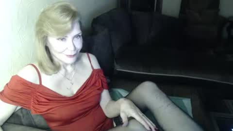 Snapshot of irenalegs chatting on June 2026 04:26:02 AM irenalegs online show from June 2026 04:26:02 AM
