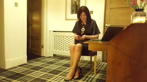 Irena Adler online show from February 2026 08:40:02 PM