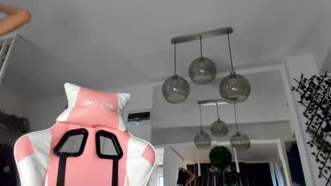 Ir s room online show from September 2025 04:39:02 AM