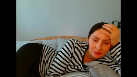 irina online show from April 2026 09:35:02 AM