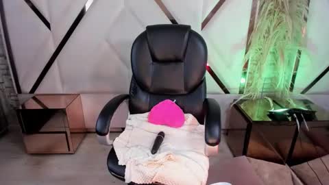 irina_rousee online show from February 2026 02:07:02 PM