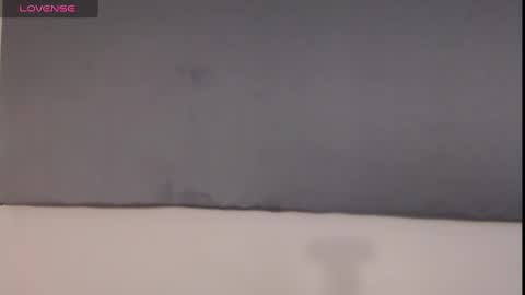 Snapshot of iris_caprice chatting on December 2024 02:57:02 AM Instagram iris caprice online show from December 2024 02:57:02 AM