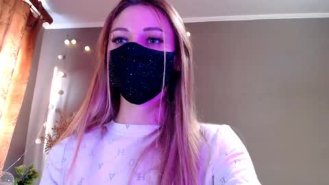 Lily online show from March 2026 03:38:01 PM