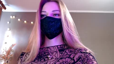 Lily online show from April 2026 03:31:02 PM