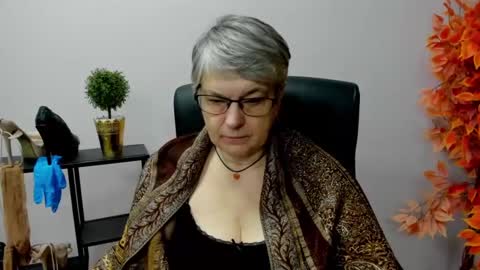Snapshot of iris_xdesire chatting on January 2025 07:22:01 AM I R I S online show from January 2025 07:22:01 AM