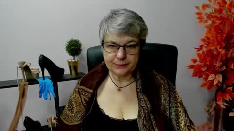 Snapshot of iris_xdesire chatting on February 2025 07:56:01 AM I R I S online show from February 2025 07:56:01 AM