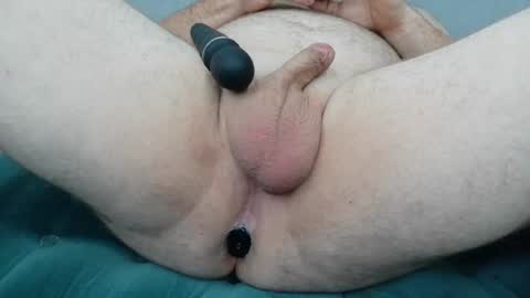 Snapshot of irish_guy2025 chatting on November 2025 09:50:02 PM Irish Guy2025 online show from November 2025 09:50:02 PM