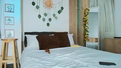 Snapshot of irisrossee_ chatting on May 2026 03:01:02 AM Iris Rosse online show from May 2026 03:01:02 AM