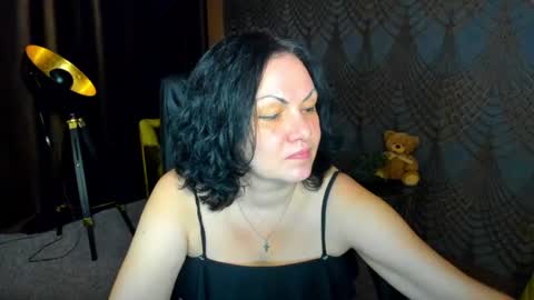 Snapshot of irissmoon1 chatting on July 2026 05:42:02 PM Iris online show from July 2026 05:42:02 PM