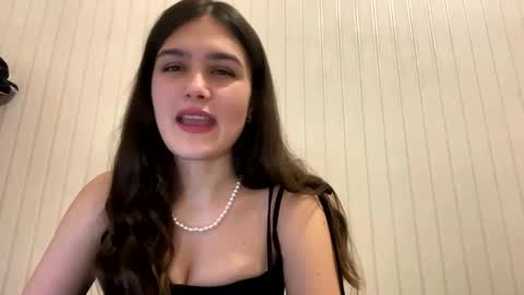 irisss31 online show from January 2025 05:51:01 PM