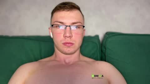 Iron online show from March 2026 10:43:02 PM