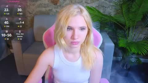 Snapshot of iron_adele chatting on February 2026 02:04:01 AM Iron Adele online show from February 2026 02:04:01 AM