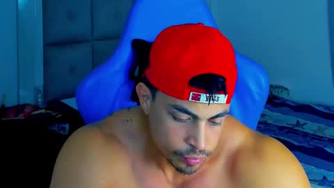 Iron online show from February 2025 04:07:02 AM