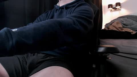 Sam online show from April 2026 04:12:01 PM