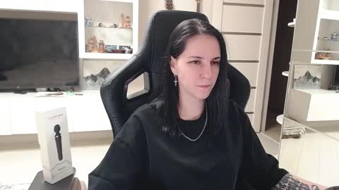 Irwi Tomboy online show from January 2025 09:07:01 PM