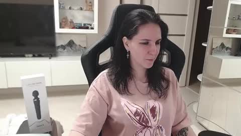 Irwi Tomboy online show from March 2025 10:27:02 PM