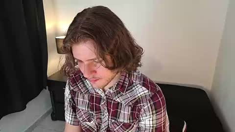 Snapshot of is_jesus chatting on May 2026 02:08:02 AM Jess online show from May 2026 02:08:02 AM