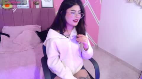 Snapshot of isa_bunny18 chatting on February 2026 08:12:02 PM isabela online show from February 2026 08:12:02 PM