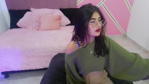 Snapshot of isa_bunny18 chatting on March 2026 07:15:01 AM isabela online show from March 2026 07:15:01 AM