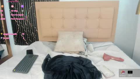 ISABELLA online show from May 2026 08:07:02 PM