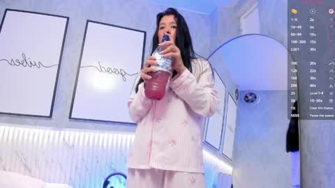 Snapshot of isa_little4u chatting on May 2026 10:21:01 AM online show from May 2026 10:21:01 AM